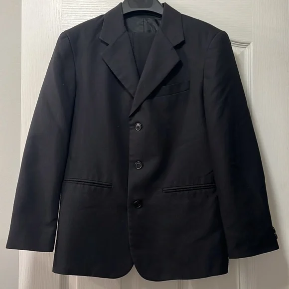 Arrow boys 2pc black suit